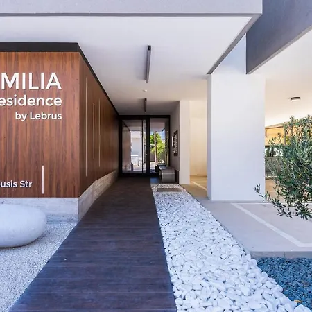 Lunette - Artful 1-br & Balcony In Apartment *