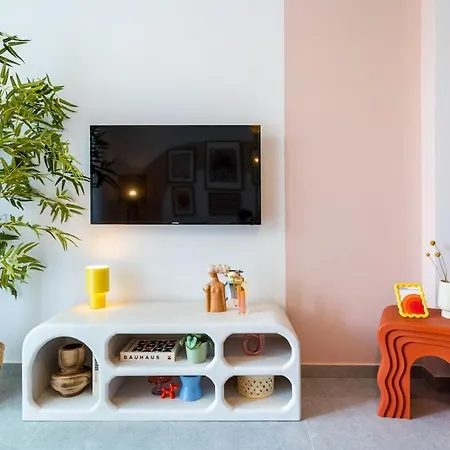 Lunette - Artful 1-br & Balcony In Apartamento